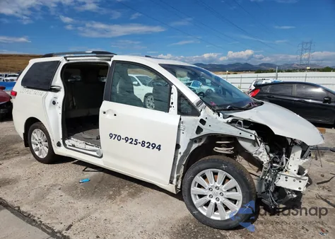 2013 Toyota Sienna Xle from USA, damaged, VIN 5TDDK3DC9DS061318